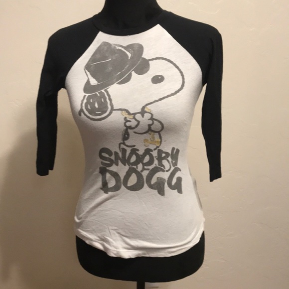 Doe Presents Peanuts Tops - Doe Presents Peanuts Snoopy Dogg Top